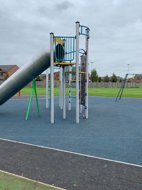 StThomasOld's tweet photo. We're really glad that our local community are making great use of the new playground, located behind the Junior Site. Especially with the input our students had, helping to design it. https://t.co/LRTgLfEeRI