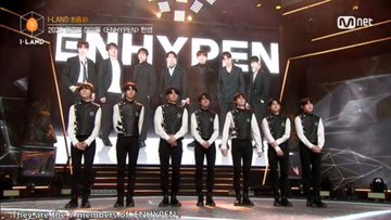 heeseungcokr's tweet photo. ENHYPEN members based on age:

Heeseung (October 15th, 2001)
Jay (April 20th, 2002)
Jake (November 15th, 2002)
Sunghoon (December 8th, 2002)
Sunoo (June 24th, 2003)
Jungwon (February 9th, 2004)
Niki (December 9th, 2005)

#ILAND_EP12
#ILANDTheFinale
#ILAND #I_LAND 
#ENHYPEN https://t.co/5ABJwTv0EH