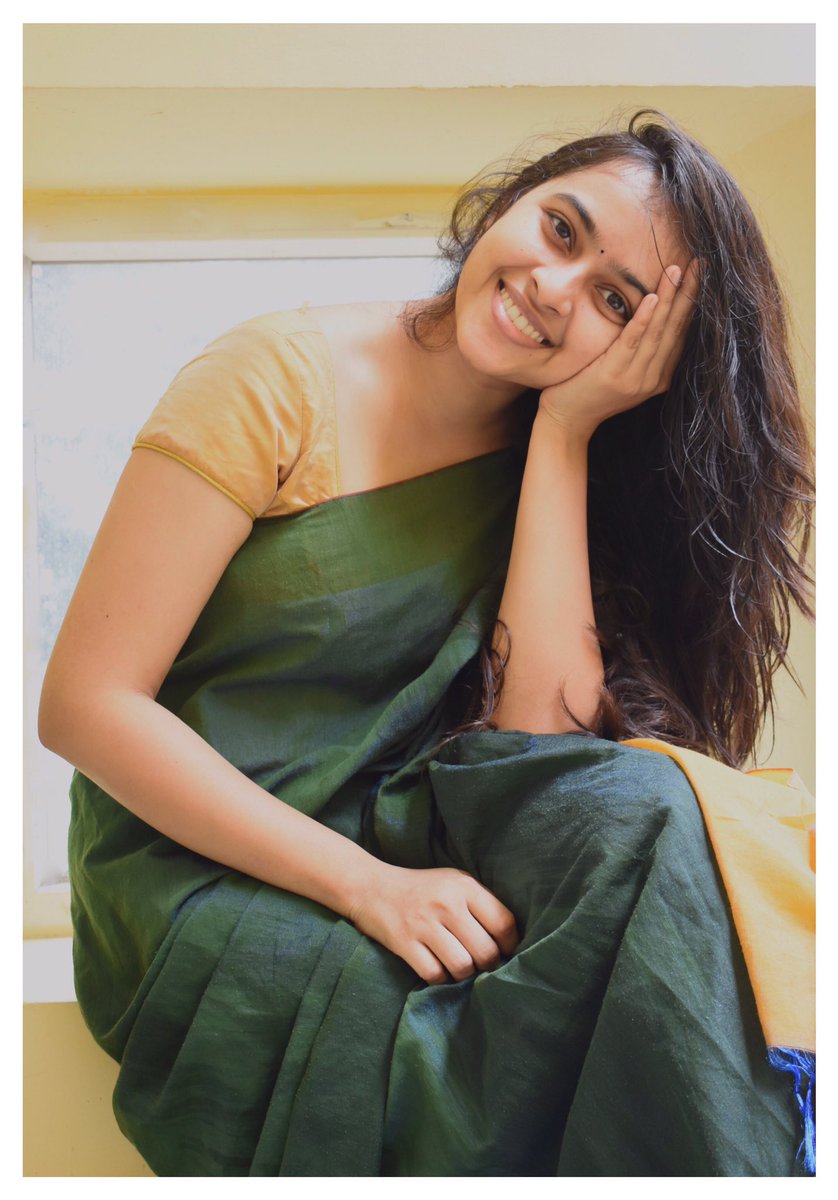 SDsridivya's tweet photo. Keep it simple .
📷 by @sriramya555 ❤️ https://t.co/jet2vJFc2q