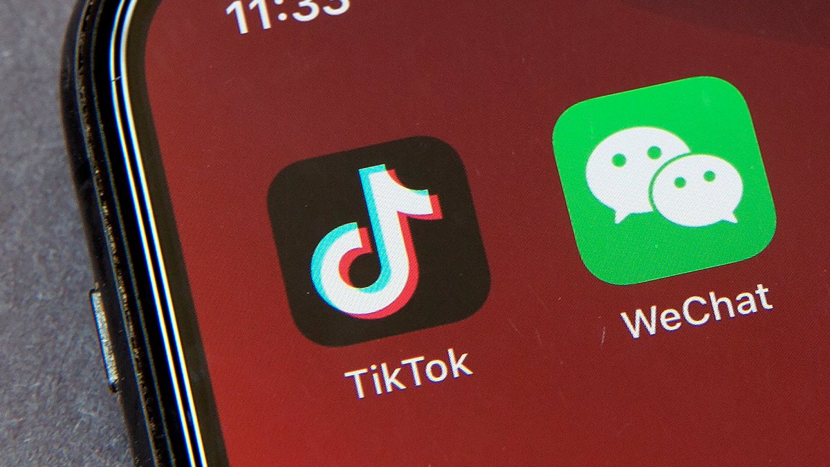 thencyclopedian's tweet photo. The US government plans to restrict access to TikTok and WeChat on Sunday as the Trump administration's executive orders against the two apps are set to take effect.
#theencyclopedian #FridayReads #news #cnn #TikTok #WeChat #tiktokban https://t.co/LqcFcaEXpF