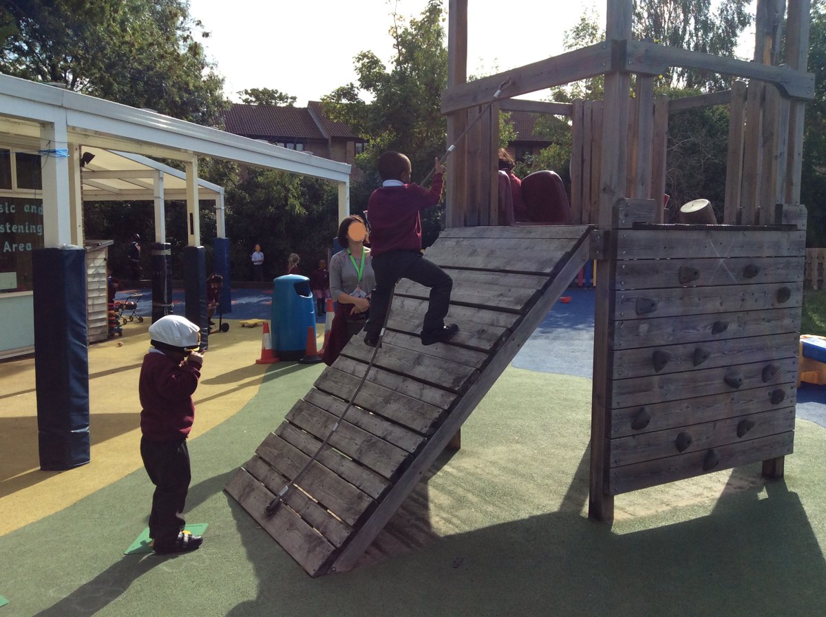 MinsterInfants's tweet photo. Our first full week back 😀. The children have settled in nicely. We couldn't be happier to have our classrooms filled with the buzz of learning. https://t.co/khfdQR2Eqb