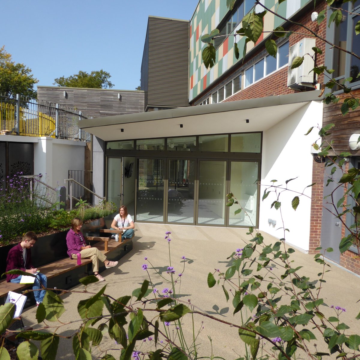 <a href="/Tweedale_Ltd/">Tweedale</a>