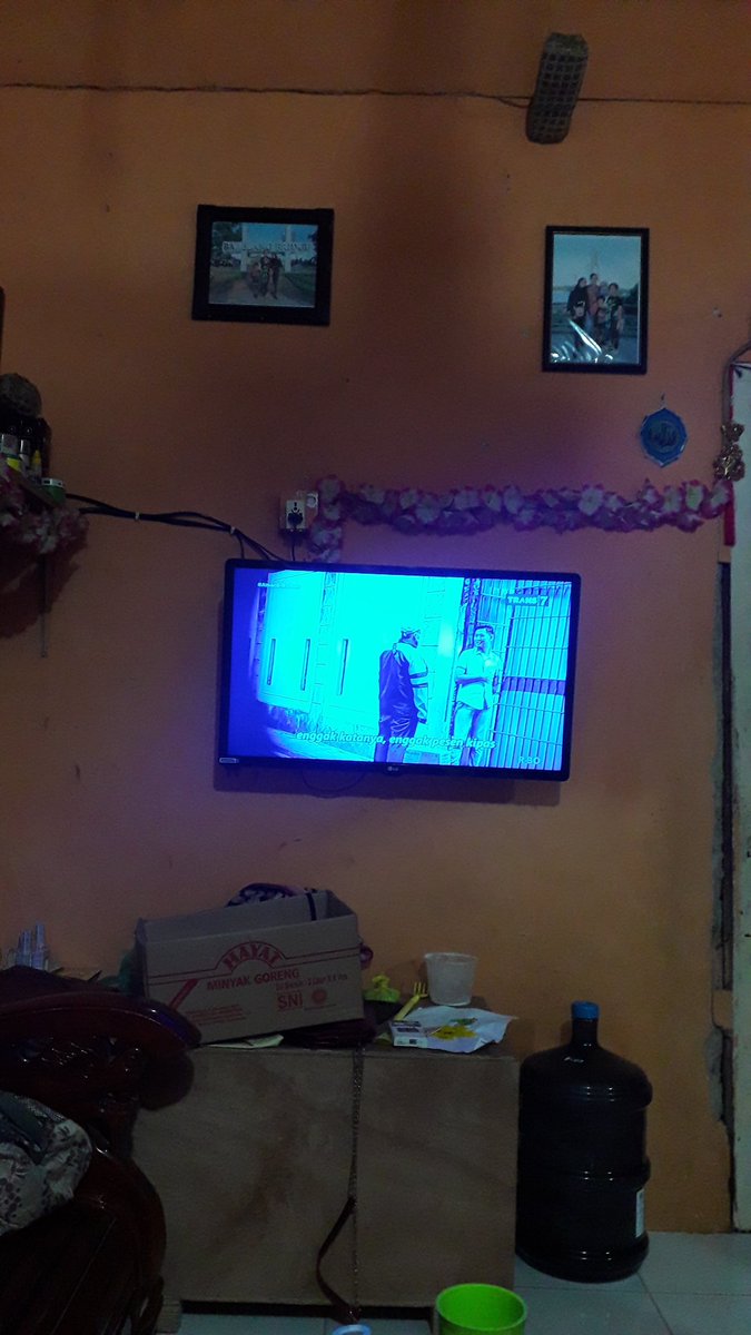 LZahyu's tweet photo. #IndonesiaGiveaway17 @TRANS7
Kalau aku pasangan yang membuat ku bahagi https://t.co/DWTlJlKlv7