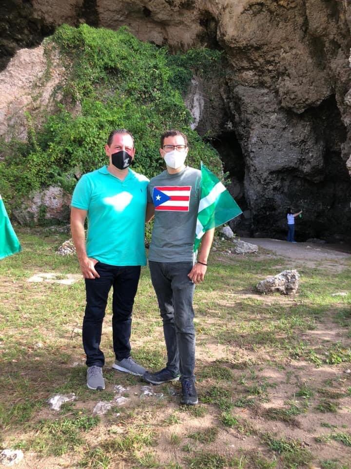 carlitosxpr's tweet photo. @juandalmauPR no solo triunfó en el debate, también dio cátedra con el ejemplo de lo q es un hombre de estado comprometido con su país. 💪
¡Independentista siempre! https://t.co/j2ZT0OfhKM