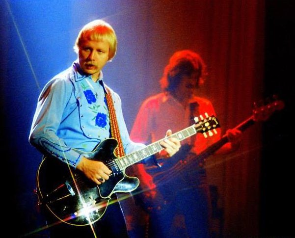 And a happy birthday to the great Kerry Livgren!!! 