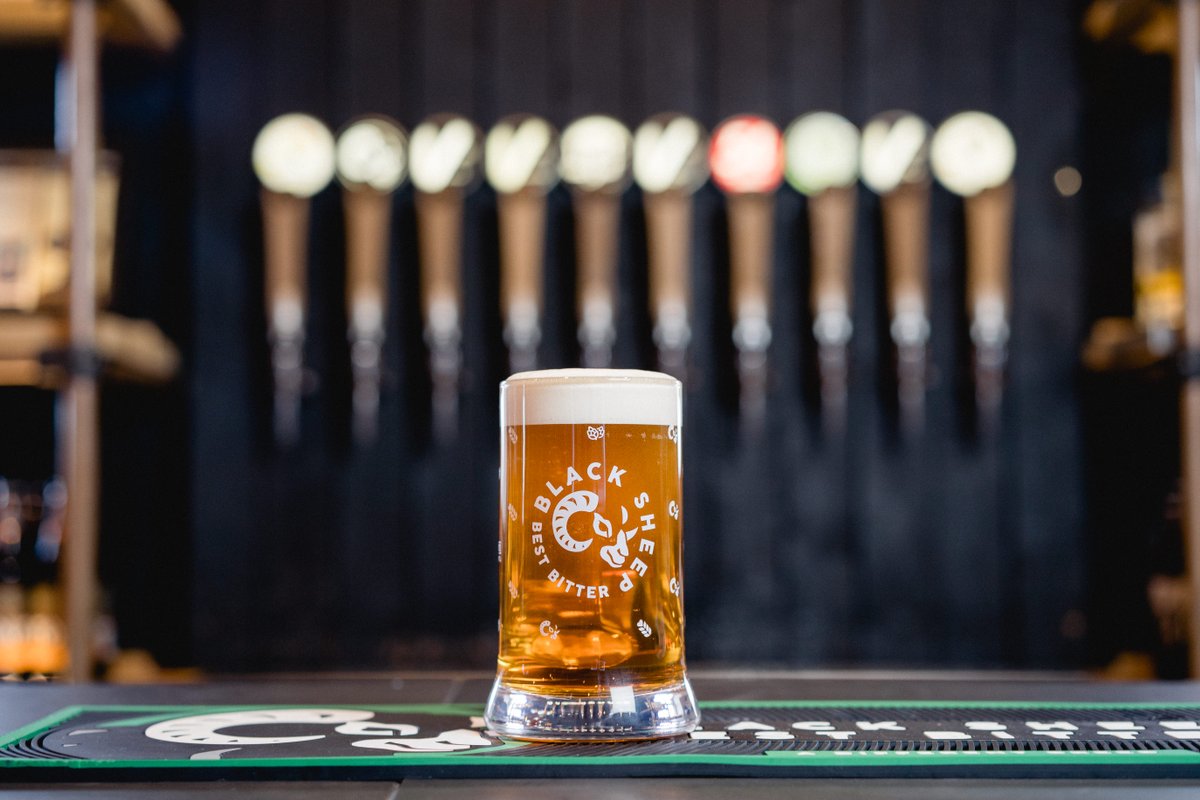 BlackSheepBeer's tweet photo. Happy Friday lovely people... Enjoy a cask ale or two this weekend, you deserve it. If it's from one of our new Best Bitter Tankards, even better π»
#BestInCask https://t.co/5zdAyFlwp7
