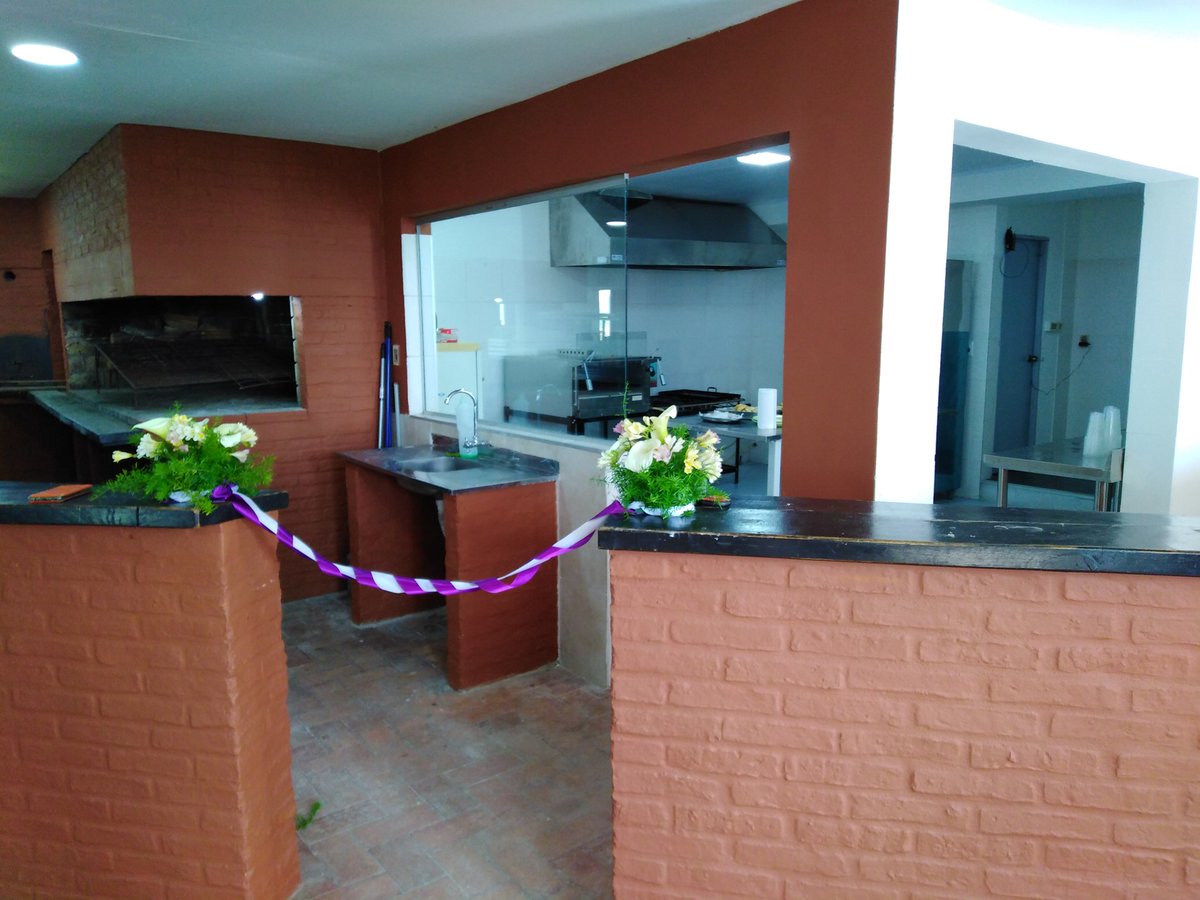 GobiernoRocha's tweet photo. #LaPaloma
#Proyecta2019
Se inauguró el proyecto "La cocina de Casa Bahía". Fue presentado y realizado por un grupo de mujeres con el objetivo de contar en el Municipio con un lugar para dictado de clases de cocina y repostería. https://t.co/Q6sYvYnzy6