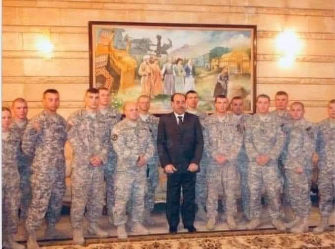 ihabhachm's tweet photo. المالكي زعيم المئاومة صاير هيبة الدولة الي سلم نص العراق لد١عش وفتح الحدود لد١عش والمتسبب بمجزرة سبايكر وبوكته صارت اعنف التفجيرات في بغداد والمجازر بكل المحافظات والراعي لكل المليشيات ومن تكول عليهم ذيول يزعلون 
#المالكي_رجل_الدوله_وهيبتها https://t.co/KgjmXaZQ1t