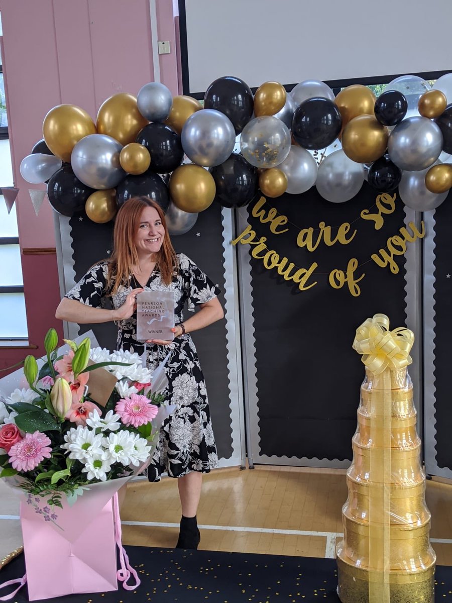 Miss_Foot's tweet photo. What an honour to receive a silver award for teacher of the year in a primary school; thank you for making yesterday so special! @TeachingAwards How wonderful to be recognised as a #classroomhero. https://t.co/R1v6Qr5eBj