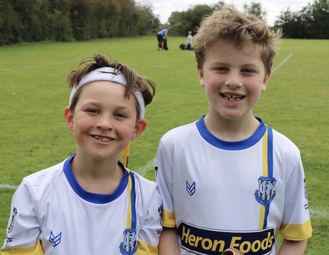 Here here!! Thanks <a href="/HeronFoods/">Heron Foods</a> for your kind sponsorship of <a href="/CottRangers/">Cottingham Rangers</a> 
The boys and girls really are the smartest team around and they all love their new @APXSports kit! So lucky to have you!! 💙💛⚽️ #teamcott #uptherangers