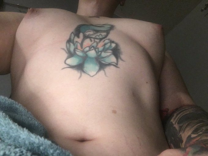 Underboobage https://t.co/7qM0NxPbqC<a href="/tag/mvsales"class="tags"><span>#mvsales</span></a><a href="/tag/mvtrans"class="tags"><span>#mvtrans</span></a>