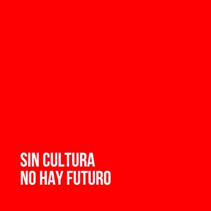 SouvenirEd's tweet photo. Sense cultura no hi ha futur
Sin cultura no hay futuro
No culture, no future https://t.co/y6rcbJzSsI