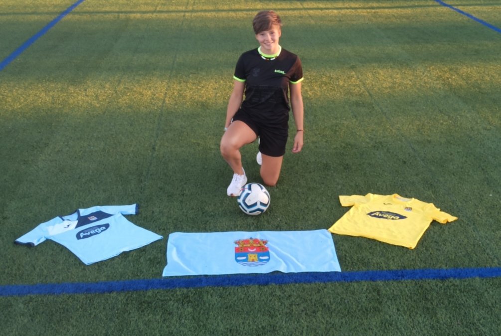 SDAntas_Oficial's tweet photo. 🔊 Comunicado Oficial:

📌 Renovacións Tempada 2020/21: 
⚽ ✍️ Iria
⚽ ✍️ María
⚽ ✍️ Paula Méndez

#GoAntasGo
#TodosXuntosCaMesmaIlusión https://t.co/NNmIYIhRfu