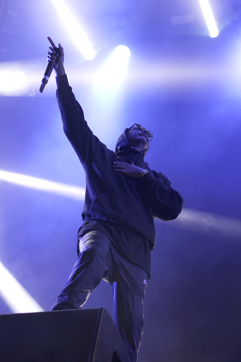 VirginMoney's tweet image. To celebrate what has been an incredible run of live music, @chaseandstatus - the kings of drum and bass - brought their high octane live performance to the Toon, taking the final @VMUnityArena show out in style.

Here are the best bits from their live set 🔊🔊🔊 #vmunityarena