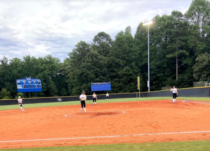 DonnellKailee's tweet photo. "On Monday August 24, the Lady War Eagles... returned to the field better than ever with a winning record of 3-1 and undefeated in the region."
 
Read the article covering the War Eagle JV Softball success by @KayBirdFeed !! 
#sofo #sofonation #softball @sfhsbirdfeed https://t.co/FUyatWp5Pz