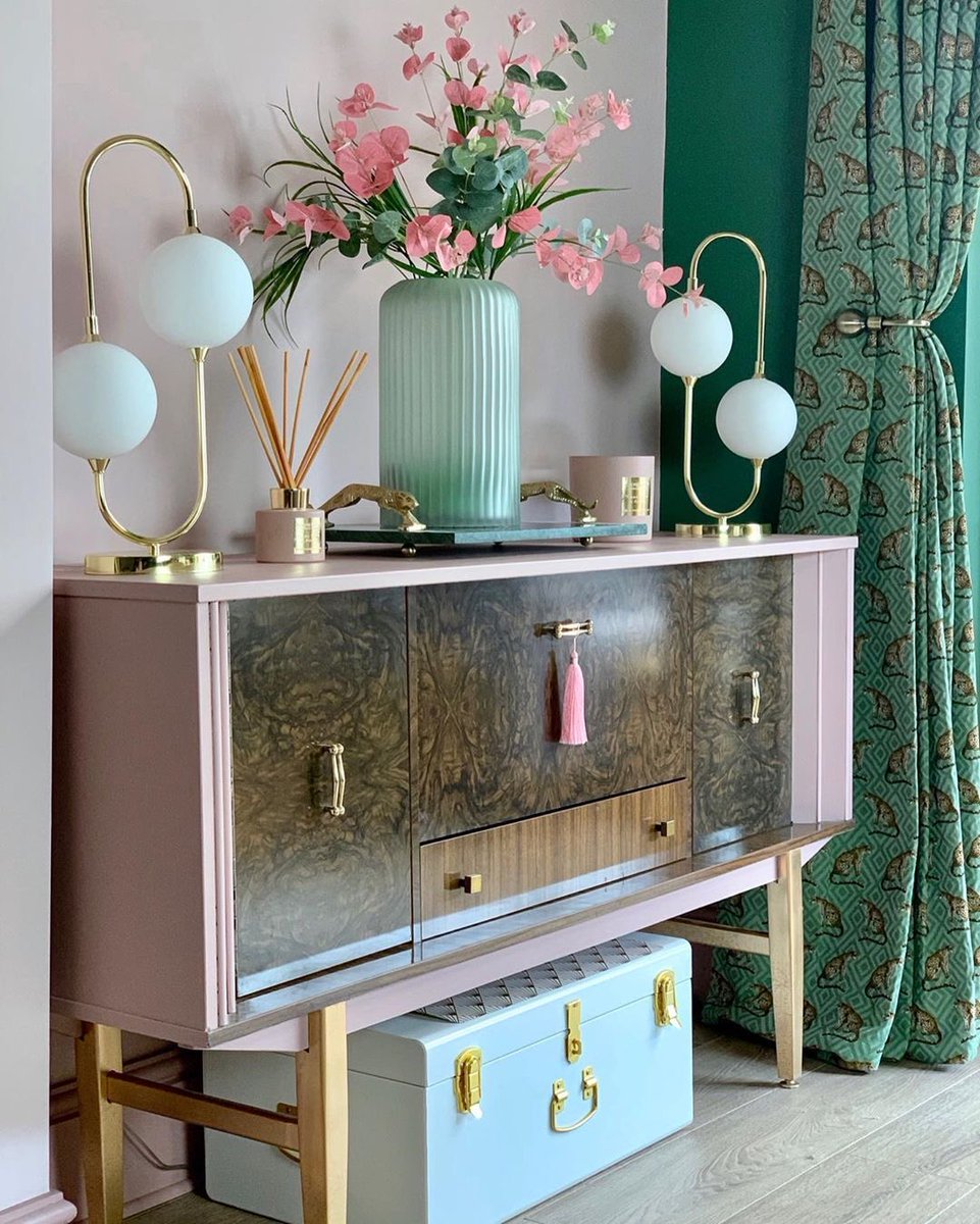 BHS_UK's tweet image. #Stylingtip: if one accent lighting piece isn’t enough, just get two! No lamp creates a statement quite like our Beryl LED Table Lamp.
#BHS #BHSUK #Lighting #tablelighting #interiordesign #interiorstyling #homestyle #homedecor #homeinteriors

bhs.com/beryl-led-tabl…