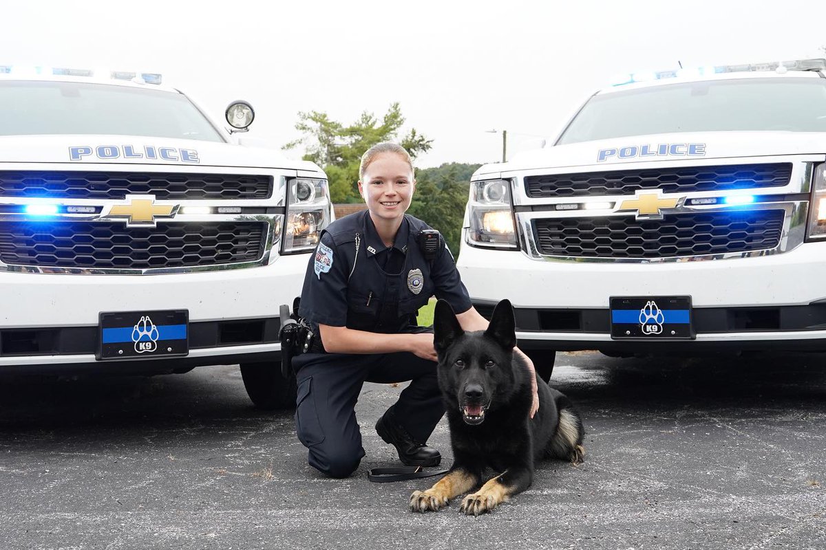 Look at those #smiles #K9Wrago #K9 #girlpower #mocksvillepd #puppers #PuppyDogPals