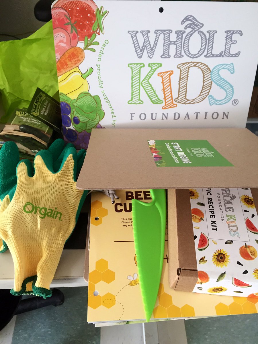 Received our <a href="/WholeKidsFnd/">Whole Kids</a> Garden Grant box of goodies today.  Looking forward to the day when students, staff &amp; families can once again gather in our #gardenclassroom 🌱#Bewell #StayStrong #growinghealthykids <a href="/lifelabgarden/">Life Lab</a> <a href="/PajaroValleyUSD/">Pajaro Valley Unified School District</a>   @ExtLearnPVUSD              DPC