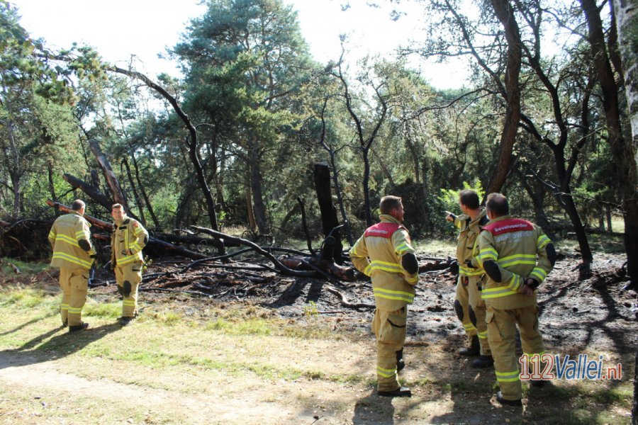 Brandweer rukt groots uit voor natuurbrand in #Stroe. 112Vallei.