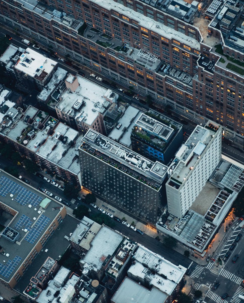 Yesterday we shared an INCREDIBLE and unforgettable experience with @flynyon flying over the #meatpackingdistrict! 🚁

Can you spot us? Big thanks to our friends at @flynyon again for getting us these views 🌃