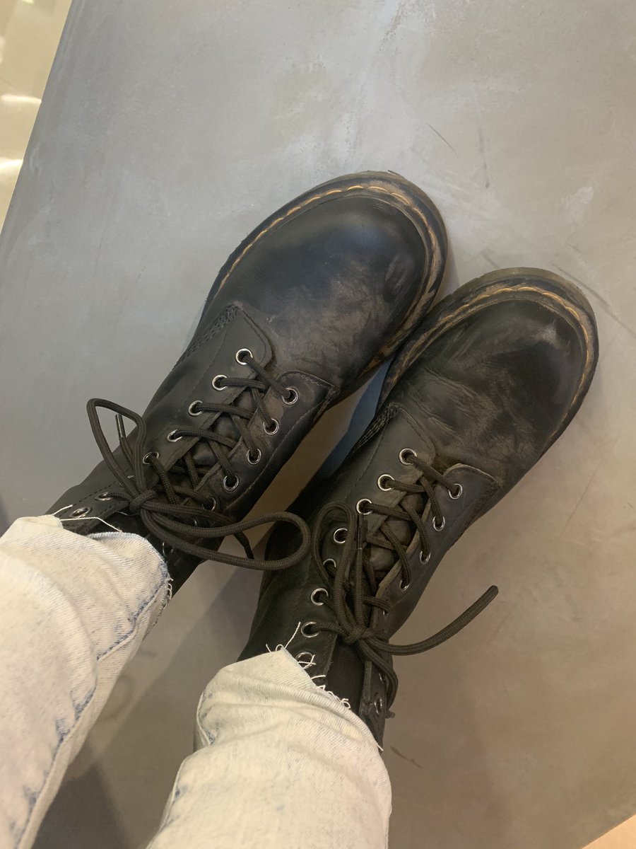 Findomelia's tweet photo. Who is cleaning them?

- boots fetish boot shoes findom femdom dirty worship goddess - https://t.co/aldwZcd8Sv