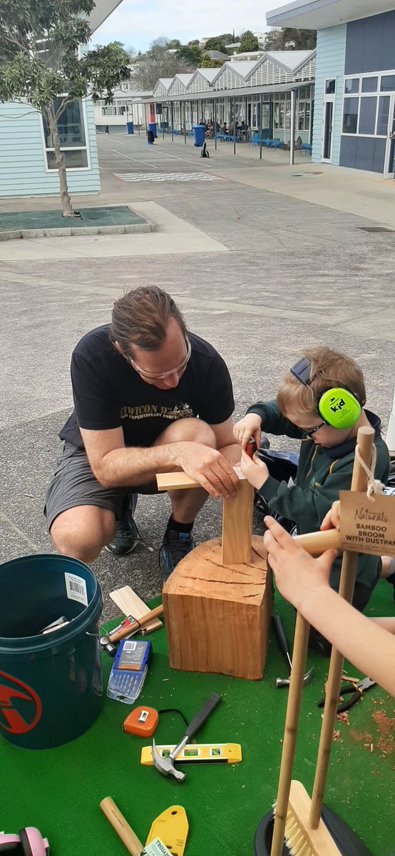 Learning through play in our New Entrants - real woodwork happening thanks to our wonderful parents #willowparkschoolnz