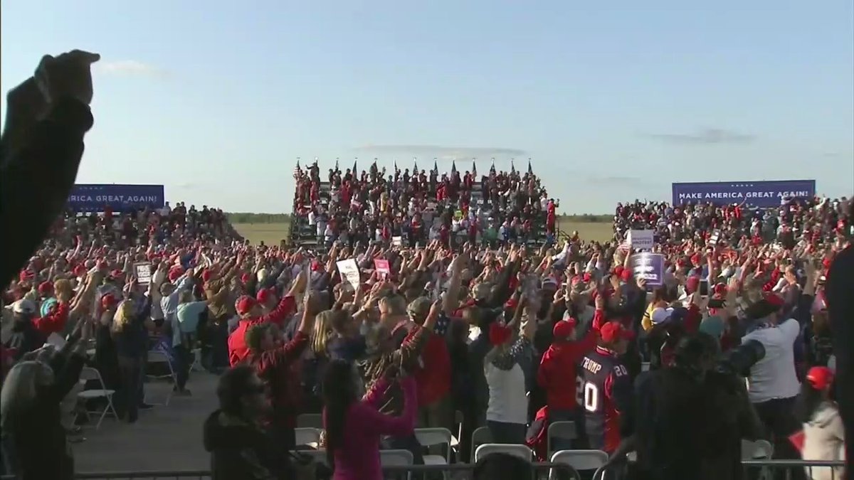 The Trump Superspreader Tour 2020 has come to Bemidji, Minnesota, tonight. Follow for a video thread.