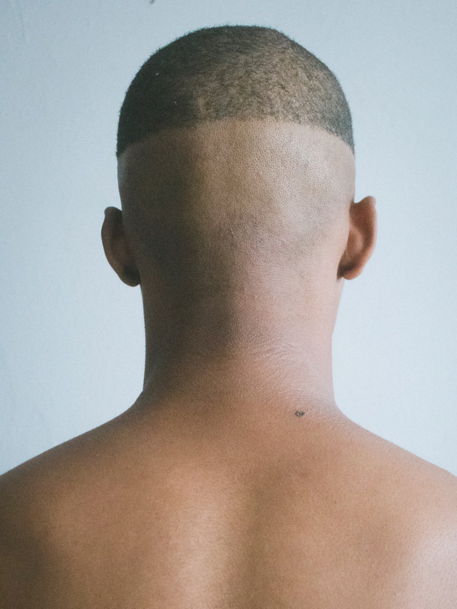 k_skits's tweet photo. ✂️ #noirwave https://t.co/Y8yQuOriTD