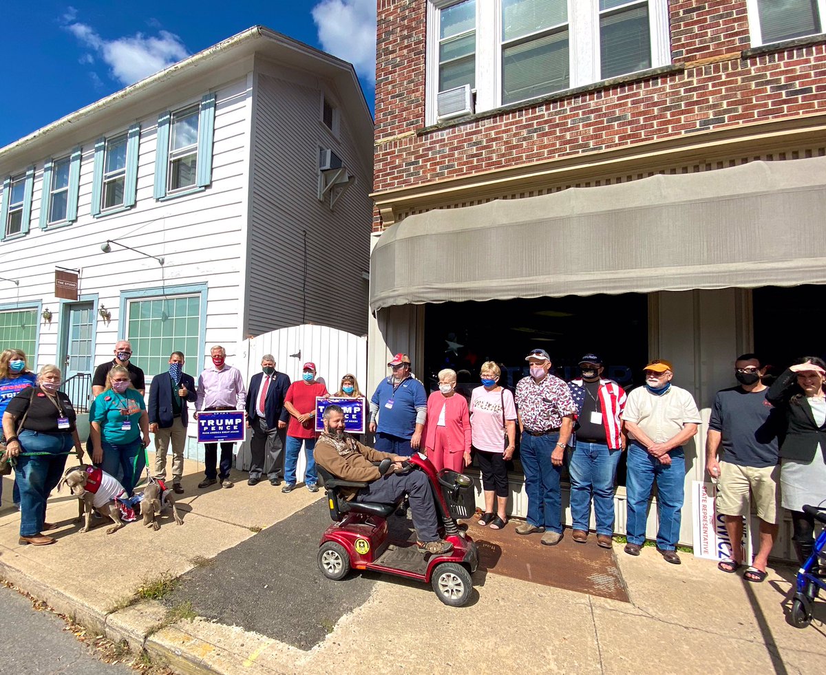 Great to join to @VoteFredKeller w/ @TeamTrump volunteers today in Clinton County, Pennsylvania! Last week, volunteers across the Commonwealth knocked their 1,000,000th door! Let’s go win for America #Trump2020 🇺🇸