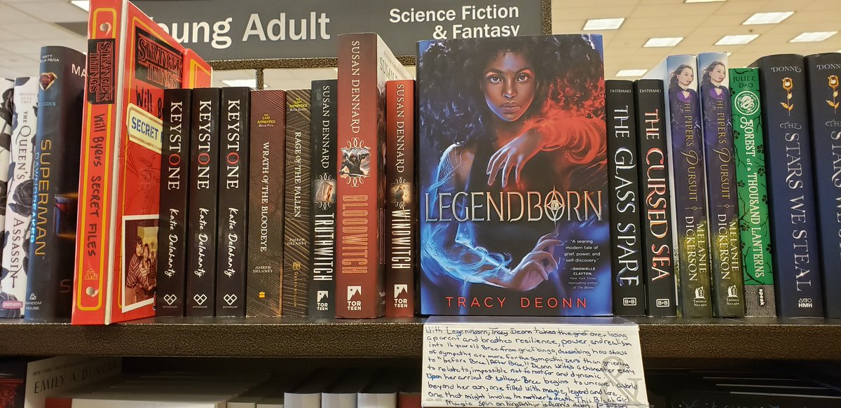 LiteracyBatman's tweet photo. #booksinthewild #legendborn #throwingbooks @tracydeonn https://t.co/dXxXRGFvk0