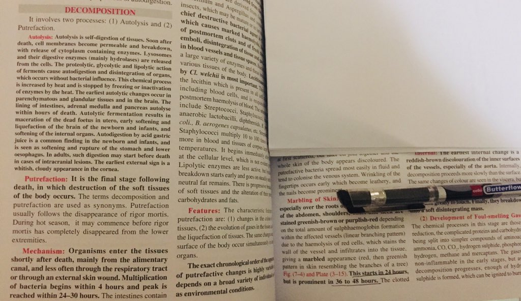 Drnpokhriyal's tweet photo. PM report says: No sign of decomposition. Book says: Production of gases comes under decomposition. Again PM report says intestines loaded with gases. So, who’s wrong? Literature or ... #DishaSalian #ExposeDishaSalianCase @Remember2ndOct @lostsoul_apu @its__rupali @NiteshNRane https://t.co/4IVulShKgg