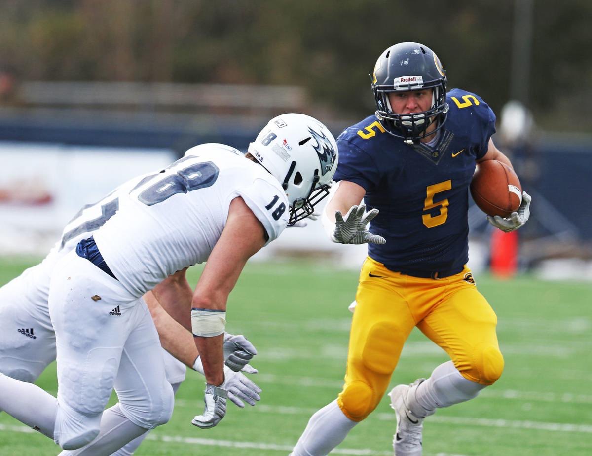 UW-Stout Football tweet media
