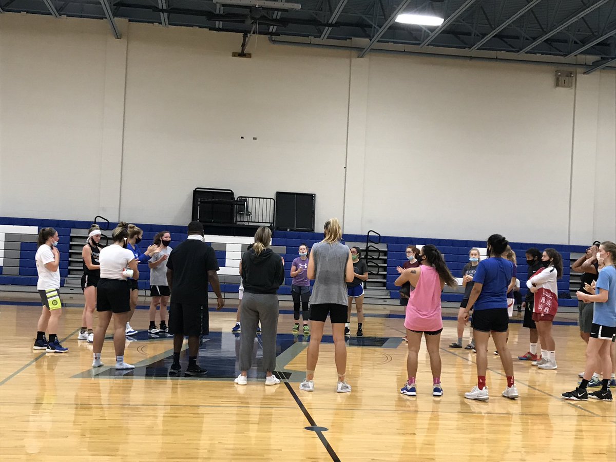 ashley06060's tweet photo. Thank you @coachijerry for inviting me to the recent open gyms it was great seeing the girls again and meeting the new  members of the team.  The team chemistry is incredible and everyone is very encouraging, I enjoyed being there.  Good luck this season. @TIUBasketball_W https://t.co/2i54Z9rPSu