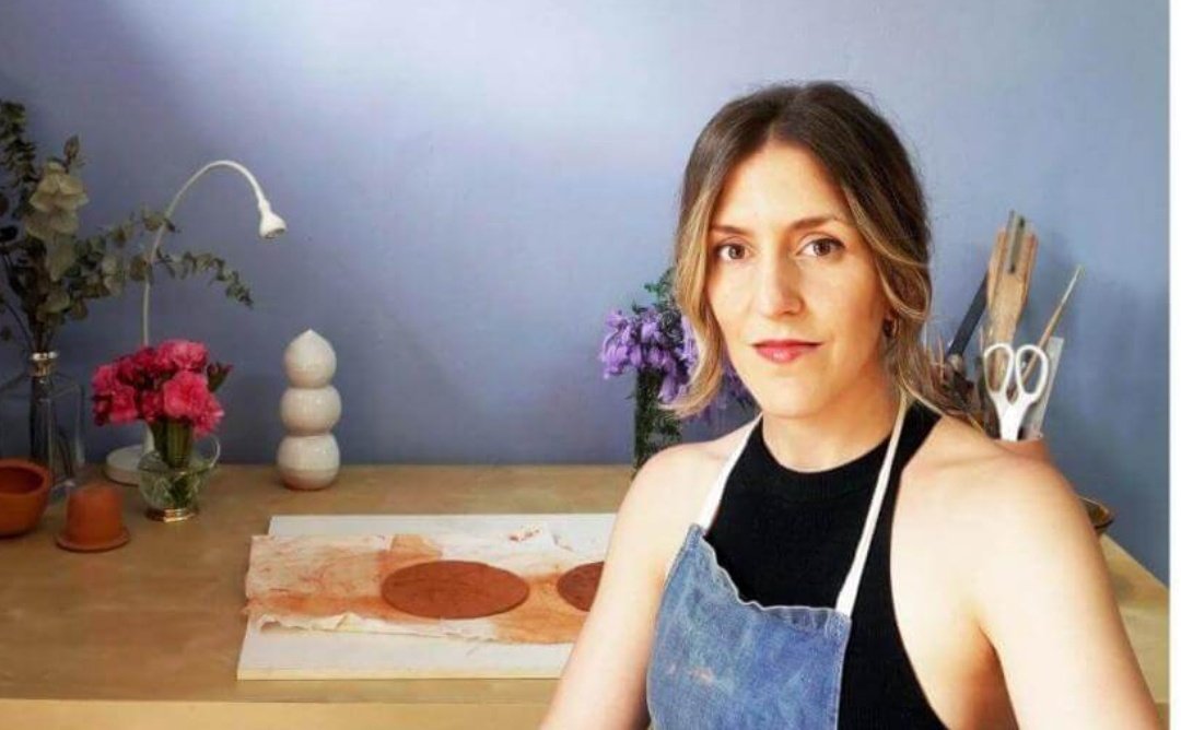 Me hace mucha ilusión compartir con vosotras esta entrevista que he hecho a Lucía Ciller, una joven que dejó Madrid para irse a Murcia y construir su sueño.

accioncontraelhambre.org/es/te-contamos…