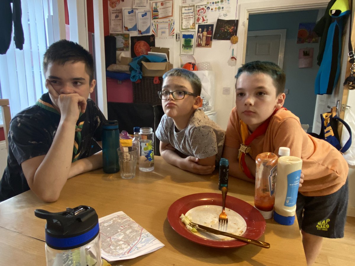 RowansReality's tweet photo. Opening ceremony of #Ndsvirtualcamp @NorthantsScouts while finishing dinner, busy 24 hours planned for these boys at Virtual Camp.  A bake off, a hike, armpit fudge, circus skills and code breaking along with Q and A with an @SaintsRugby player. https://t.co/xgVKmR8Ybv