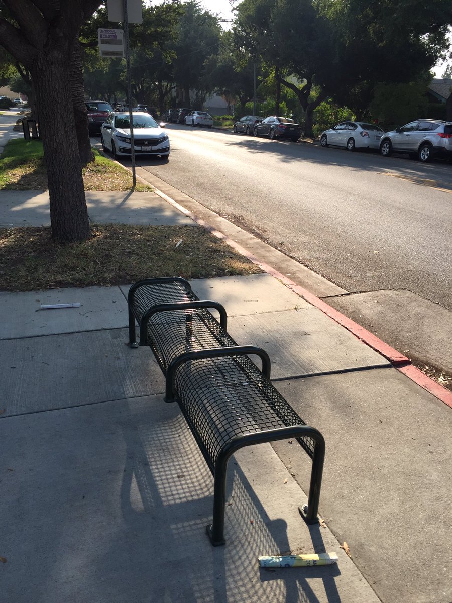 _KennyUong_'s tweet image. #Hostilearchitecture seen today during the scooter ride.