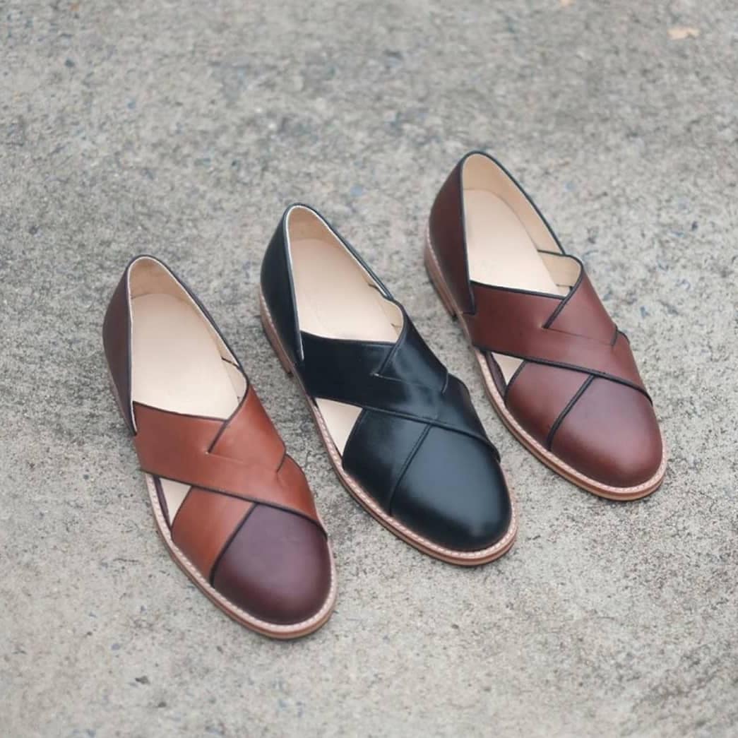 mademenFit's tweet photo. @TemiOtedola Please patronize me

Please  it takes N0.0K to retweet my hustle

I make Quality Sandals at the rate of 15k
 (pre-order 7 working days)
 free delivery within Lagos 

WhatsApp:+2347054338486

Nationwide delivery✅
 https://t.co/VnH2WiBA8X