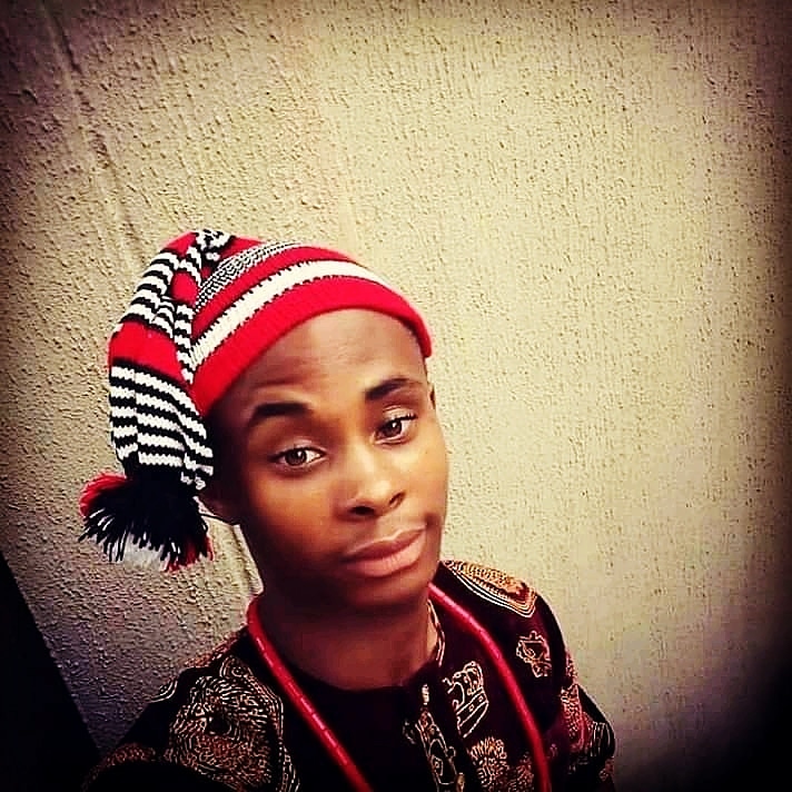 chiefned1's tweet photo. The Isiagu, also called Chieftaincy, is a pullover shirt similar to the dashiki that is worn by Igbo people. It is usually worn on special occasions like weddings,burial,etc
#culture #culturetrip #cultures #culturekings #culturegram #cultured #chiefned #Chineduonuoha #isiagu https://t.co/zLJ9ccrn9G