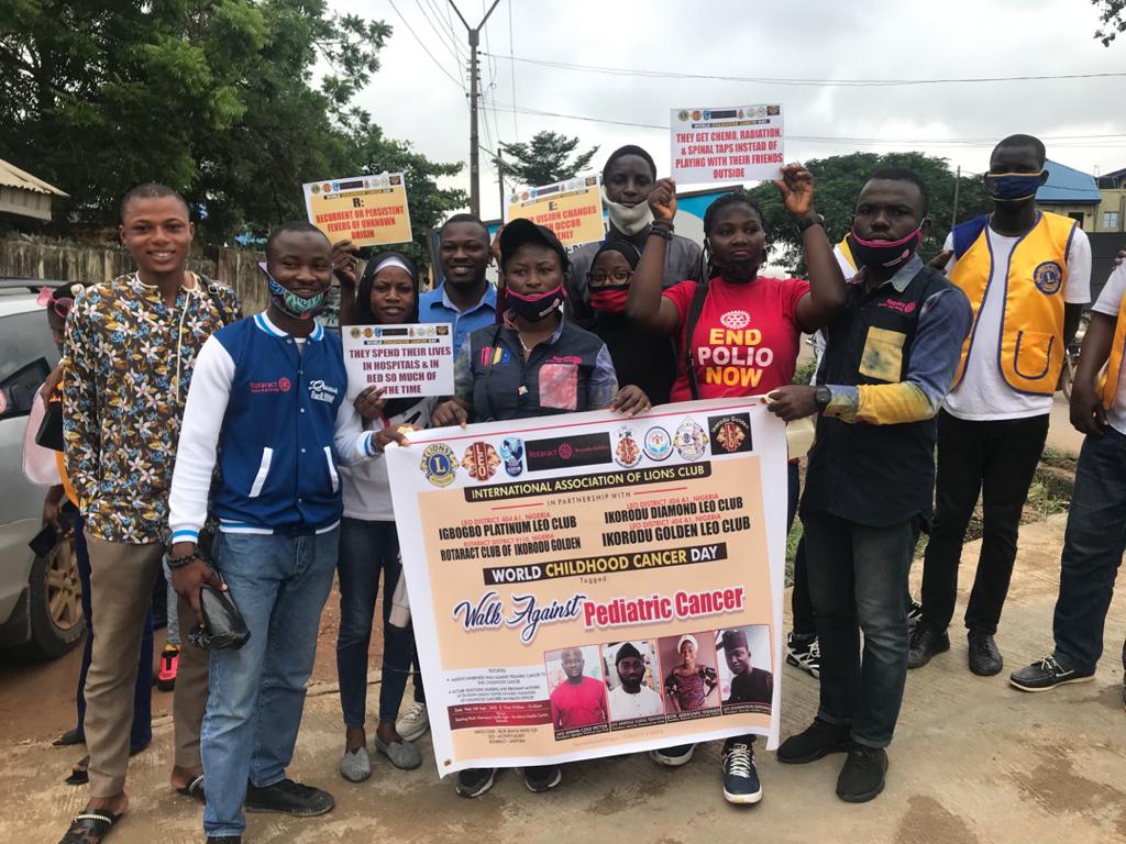 LasucomRotaract's tweet photo. September is Childhood Cancer Awareness month and 
one of our very own, Rotaractor,  Sanusi Taofeek volunteered in the Walk against pediatric cancer; Organized by Rotaract Club of ikorodu golden which partnered with Leo clubs which are humanitarian service based clubs, https://t.co/zHTdLDkSzB