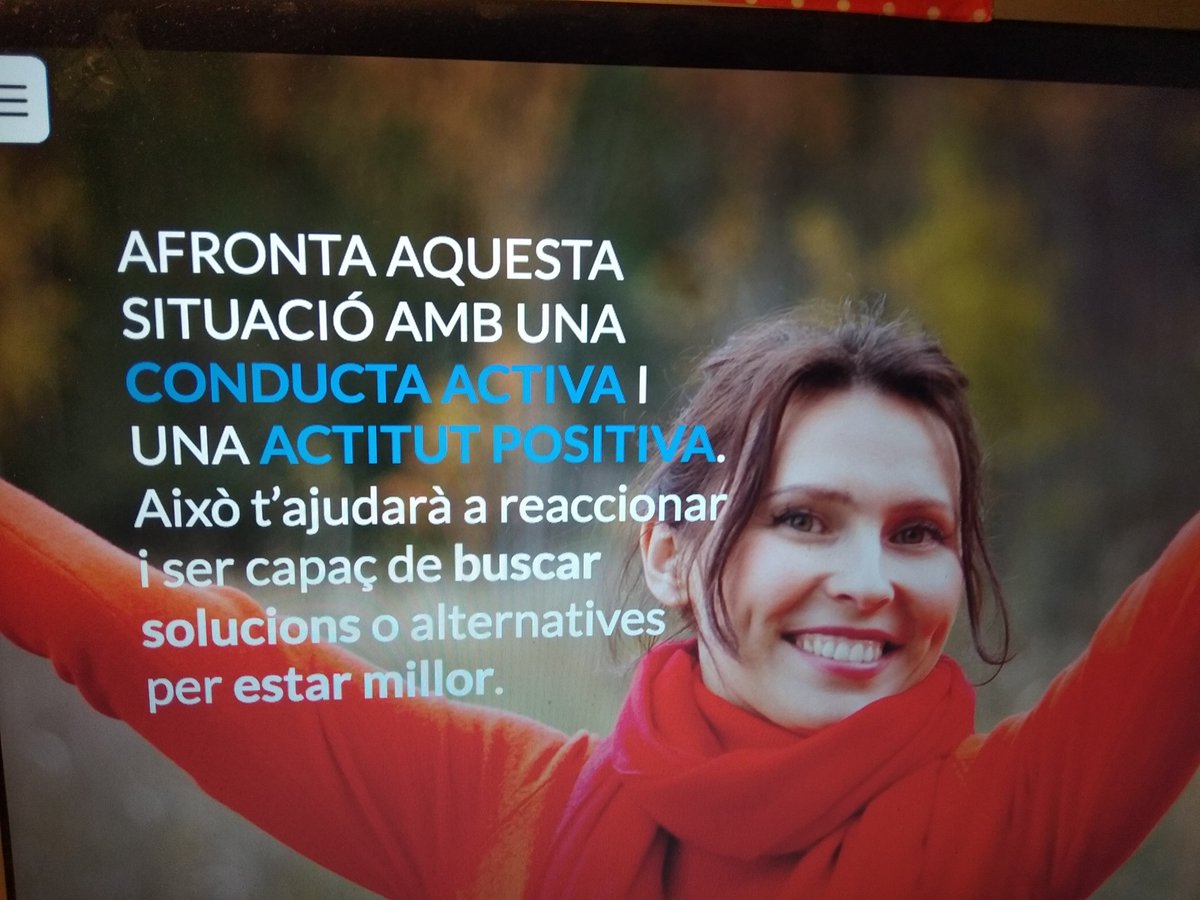 szpunberg's tweet photo. He hagut de fer un curs online (prevenció coronavirus)  que és obligatori per poder donar classes a l'Institut del Teatre. A banda de les vegades q s'ha penjat l'ordinador, l'estona q he trigat, el curs és un autèntic insult a la intel•ligència. Estem fatal. https://t.co/Xc2lxBDDMu