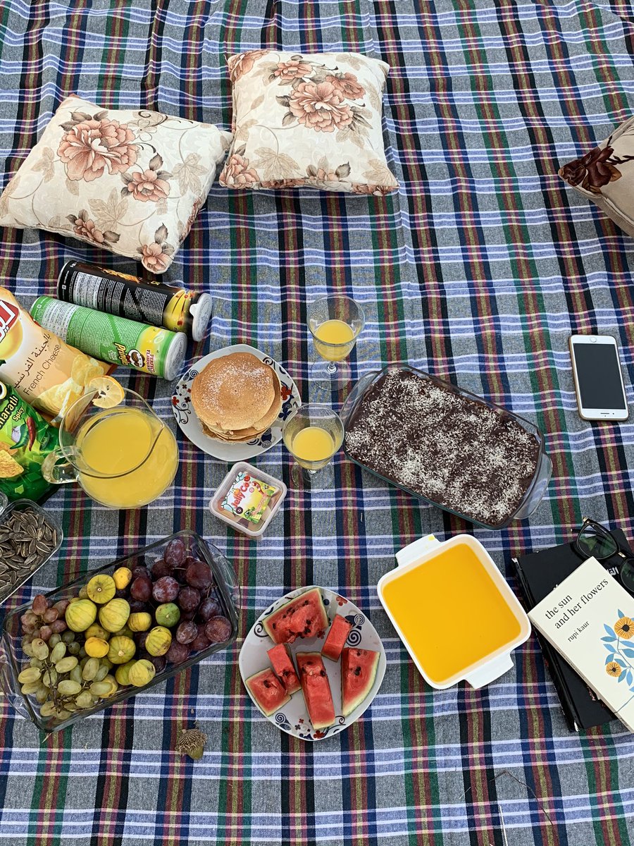 Sinamemed's tweet photo. Back to the spring🌱💘
With bestieee @Sanarzgar9 https://t.co/al0awRTINx