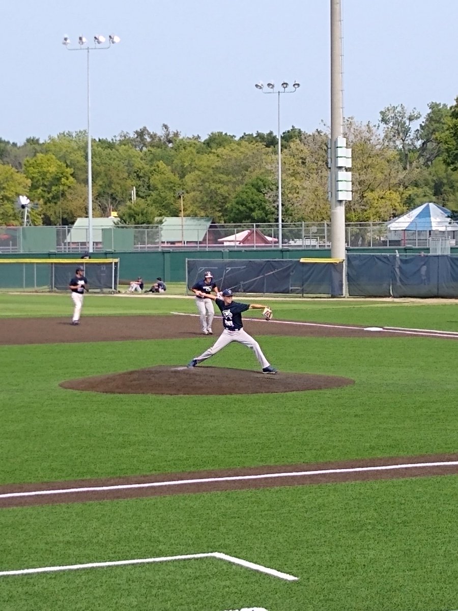 stowb1kanobe's tweet image. #fallscrimmage
#okwu