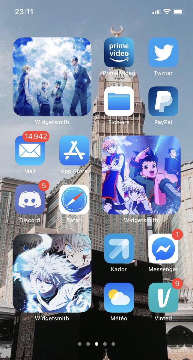 laurasirine_'s tweet image. un travail dure pour en arriver là😎