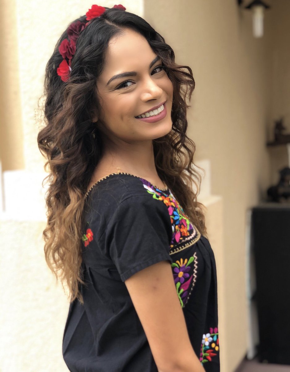 #BCLATINFEST <a href="/BCHSASB/">BCHSASB</a> <a href="/Ms_Zarate/">Ms. Zarate</a> @MsSerrano3