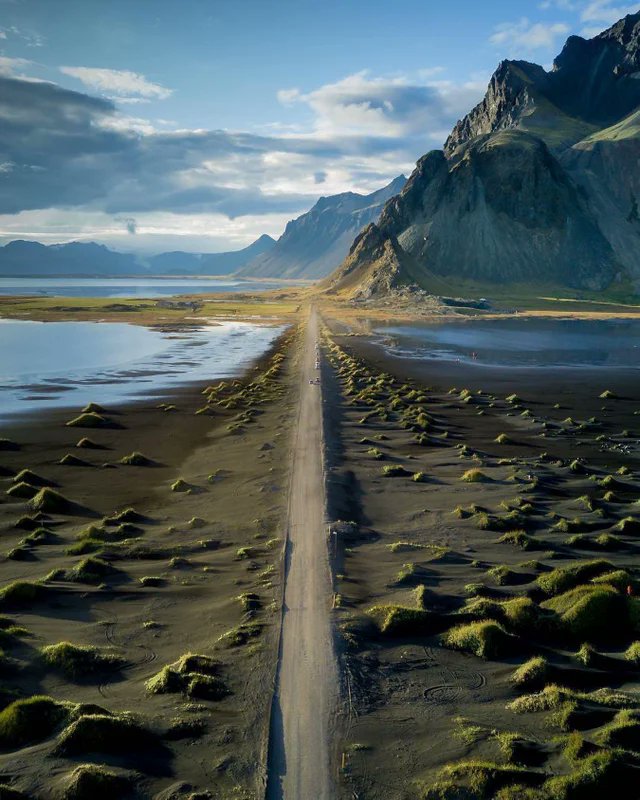 AstralKedavra's tweet photo. "Your journey begins on the path long forgotten. Beware of the mountains at dusk, for the creatures there have not forgot." #imageprompt #shortstory #fantasystories https://t.co/6mfA3UekLI
