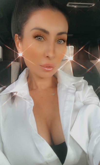 ✨✨✨✨✨ have you checked my selfie site ?  https://t.co/uGIfAzZAKz https://t.co/9rAueat5Be<a href="/tag/selfie"class="tags"><span>#selfie</span></a>