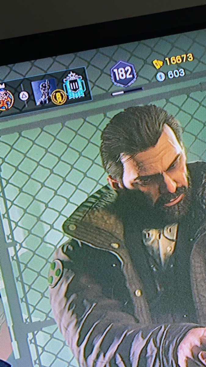 NotNormalNoah's tweet image. Already plat again😈😈😈