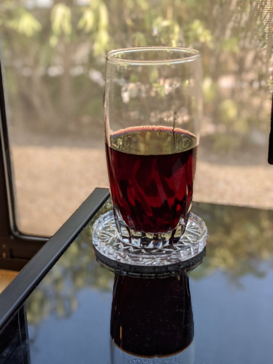 katjbroyles's tweet photo. @nailogical I was gonna drink some tea, and I thought something. Have you ever had prickly pear tea? https://t.co/o2rW7OznS9