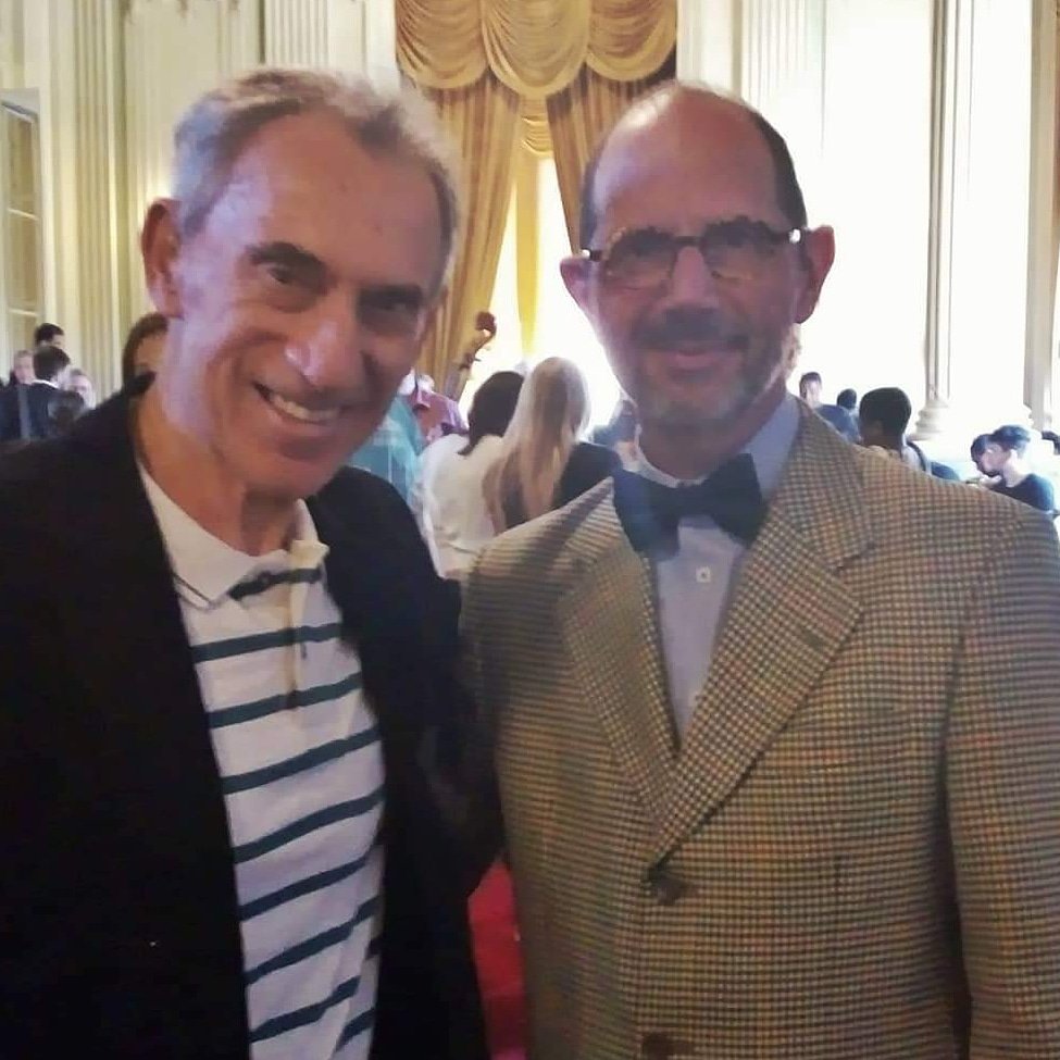 macfuca's tweet image. Um dia desses no Piratini. Grande amigo Lauro Quadros!