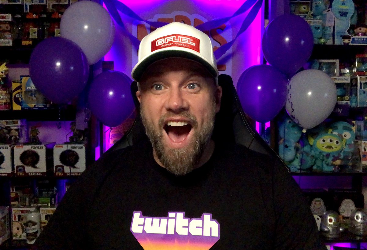 When Twitch says YES!!
Had to capture the feeling and the decorations on this special day.
Thanks again <a href="/Twitch/">Twitch</a>.  🙏💜

#TwitchPartner #NerdsUnite